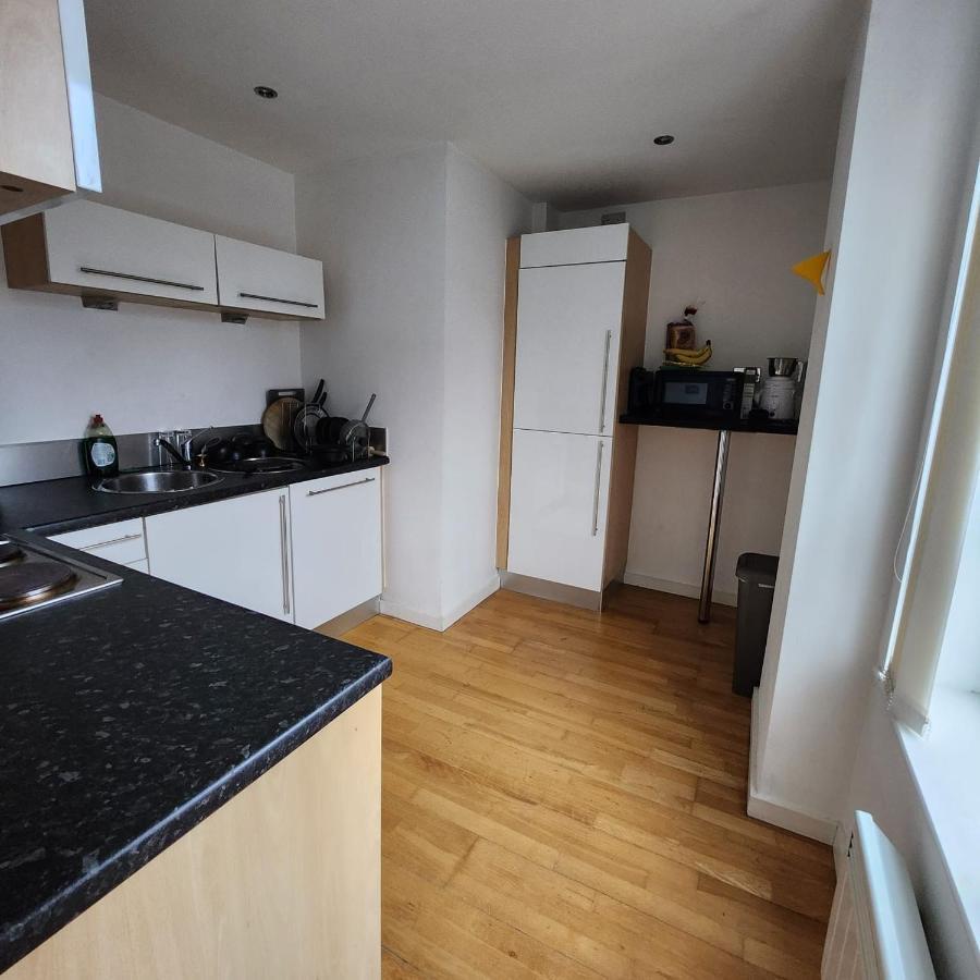 Shared Apartment - Walking From Leeds City Center المظهر الخارجي الصورة